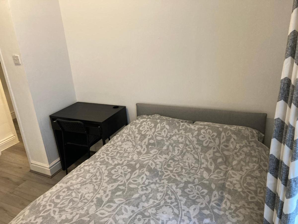 Chosen Rocky Lane Private Rooms Liverpool Exterior photo